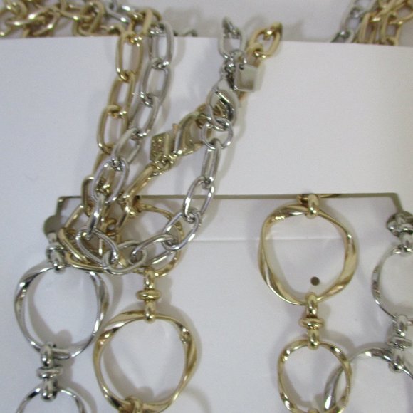 Banana Republic Gold and Silver Rattan Link Necklace NWT 45 each Set of 2 - Picture 6 of 14